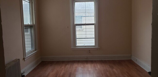 Photo - 649 Wyoming Ave Apartments Unit 2