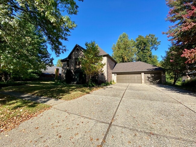 Building Photo - Available April 28th, 2026!