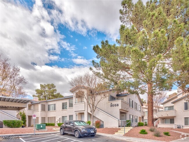 Building Photo - 3058 Tarpon Unit 201 Rental