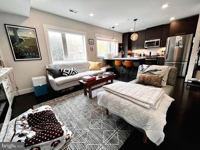 Photo - 1331 K St SE Unit 203