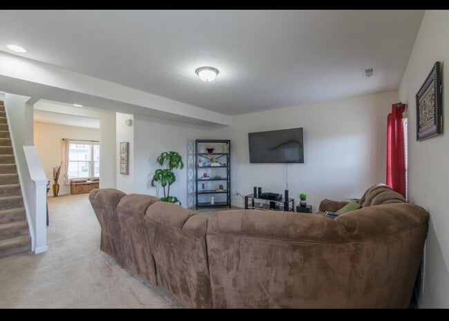 Photo - 6143 Brandon Dr