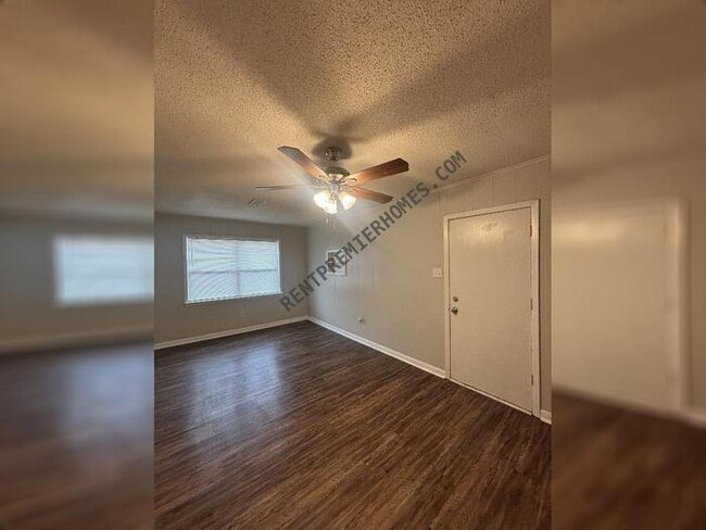 Photo - 22 Evergreen Dr