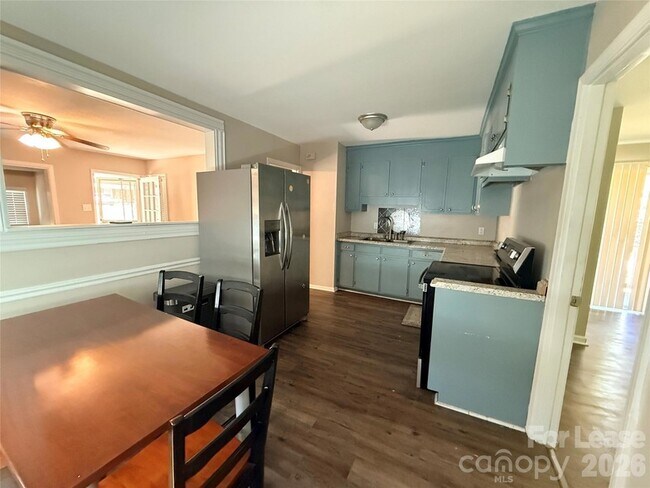 Photo - 1120 Claremont Rd