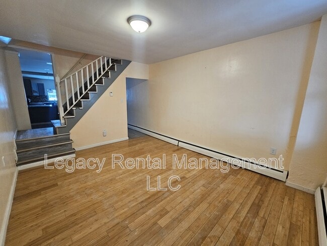 Photo - 156 Washington St