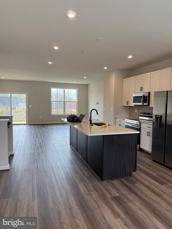 Photo - 7715 Harlow Cir