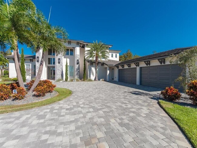 Photo - 6115 Orta Ct