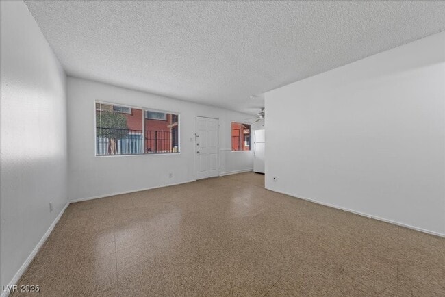 Photo - 521 S Maryland Pkwy Unidad A16