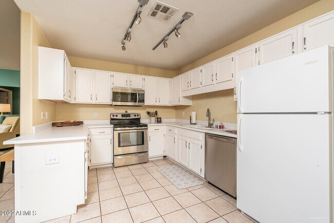 15050 N Thompson Peak Pkwy Unidad 1065