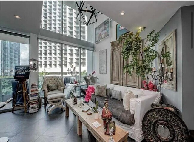 Photo - 200 Biscayne Blvd Way Unit 501