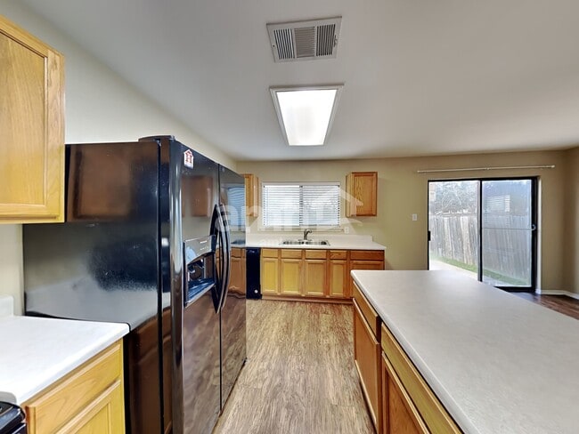 Photo - 1227 Deerhound Pl