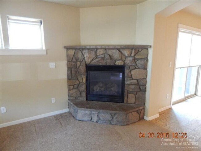 Photo - Great house in town