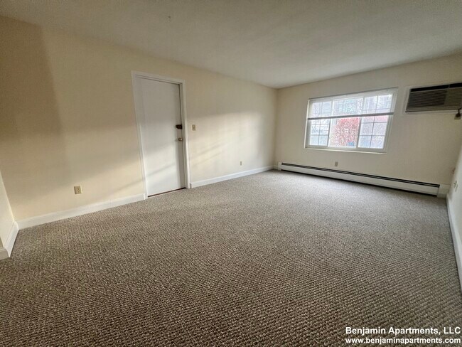 Photo - 1 Brattle Dr Unit 6