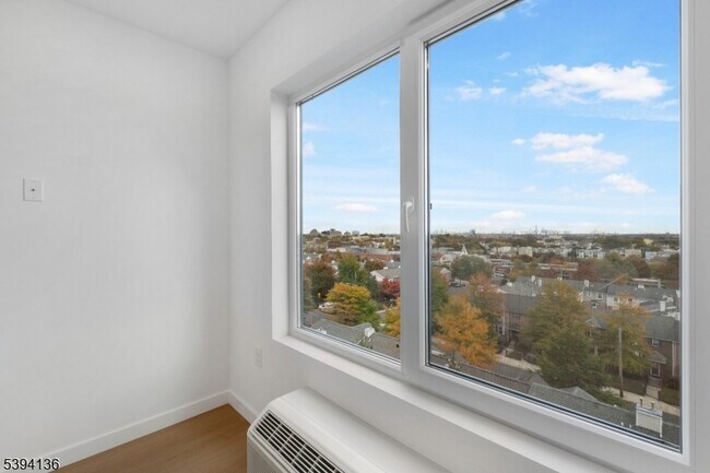 Photo - 768 Bergen St Unit 5D