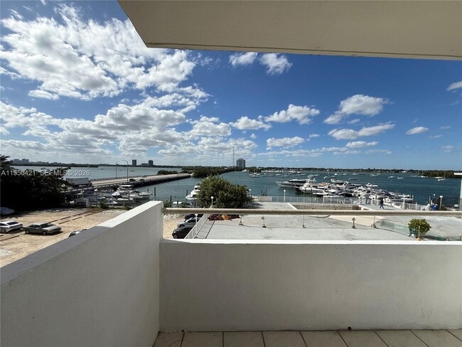 Photo - 7904 West Dr