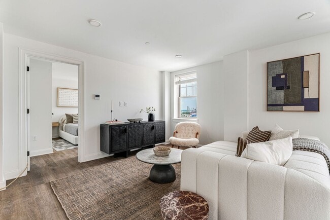 Building Photo - The Muse