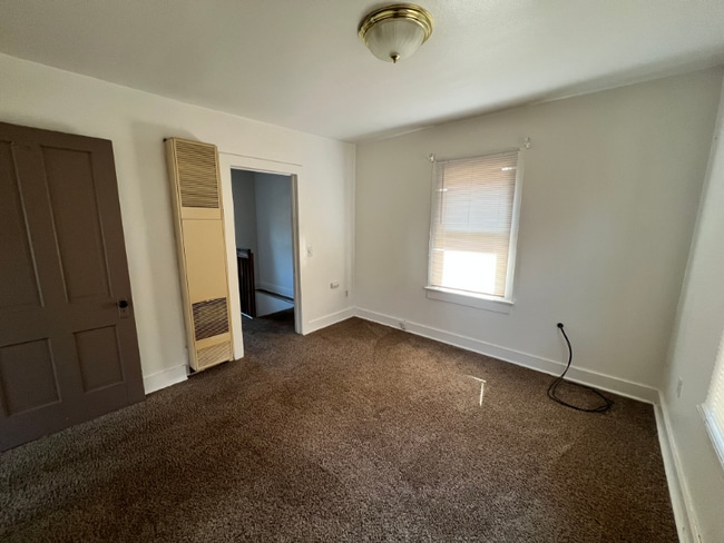 Photo - 17 Fountain Pl