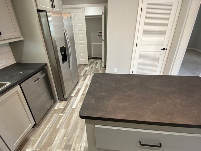 Photo - 1990 Douglas Ln