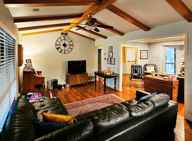 Photo - 11414 Raindrop Dr