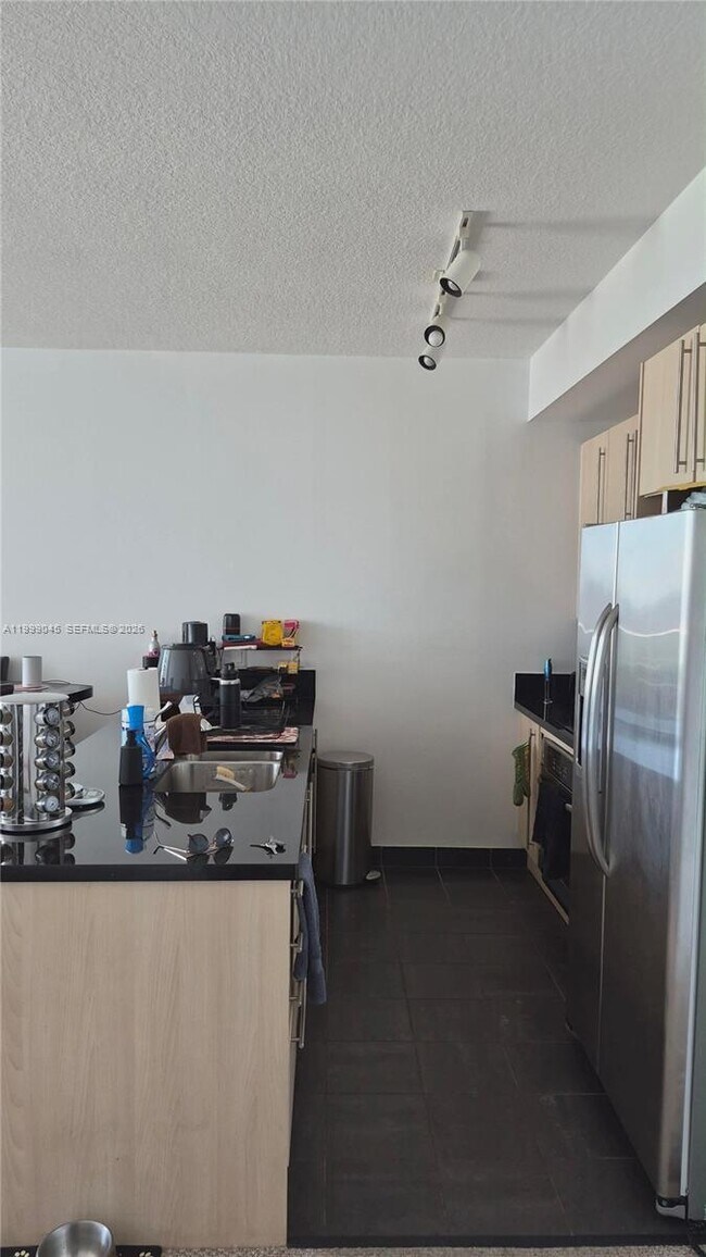 Photo - 79 SW 12th St Unit 2702-S