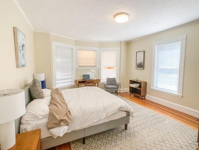 Photo - 50 Gardner St