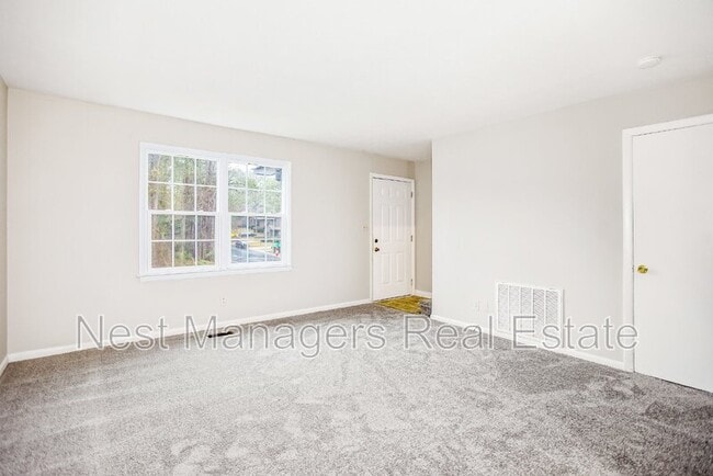 Photo - 828 Pilot Ave