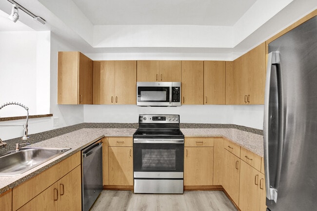 Photo - 533 NE 3rd Ave Unit 205