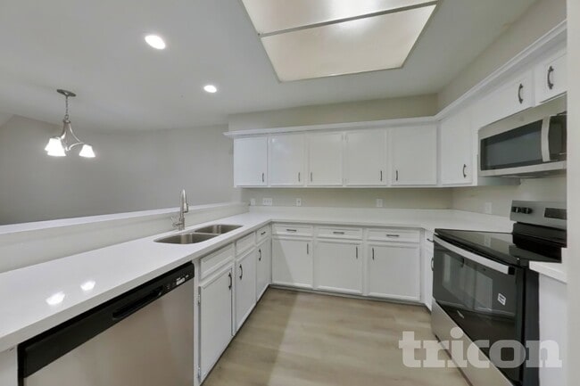 Photo - 3619 Maple Glen Dr