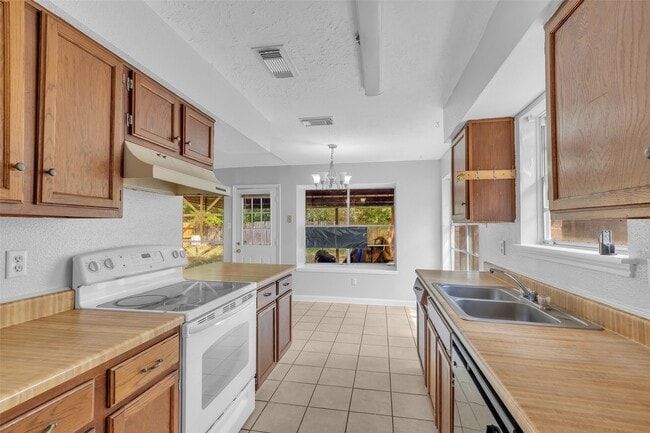 Photo - 23422 Wintergate Dr