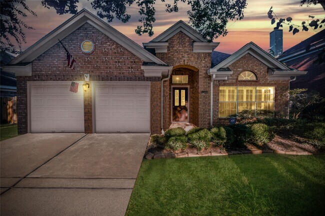 Photo - 1506 Forest Home Dr