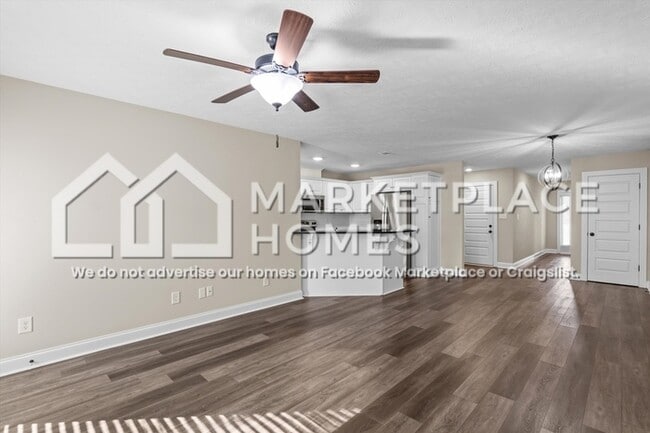 Photo - 128 Downsbury Rd