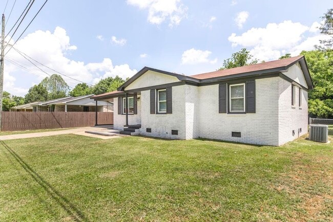 Photo - 1032 Taylors Mill Rd