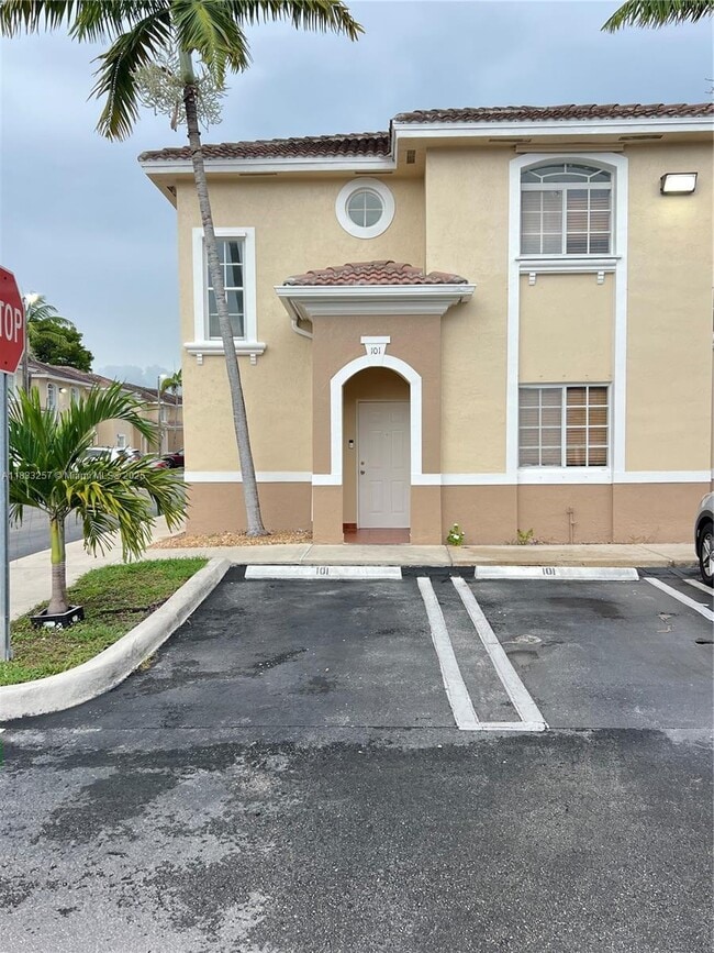 Photo - 7090 NW 174th Terrace Casa Adosada