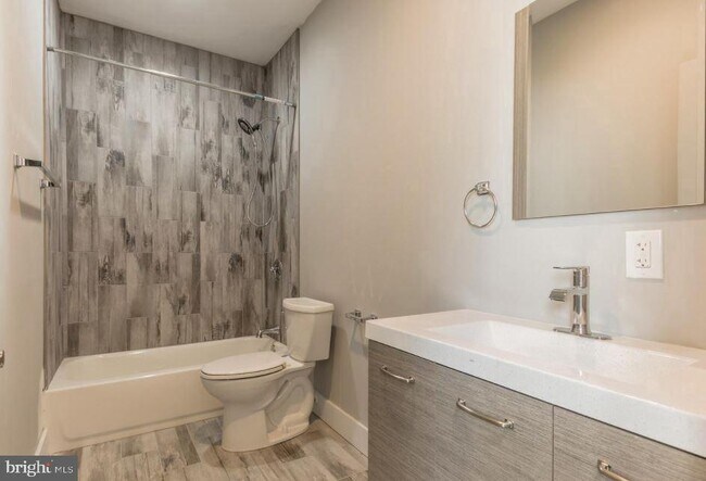 Photo - 1321 N 19th St Unit A