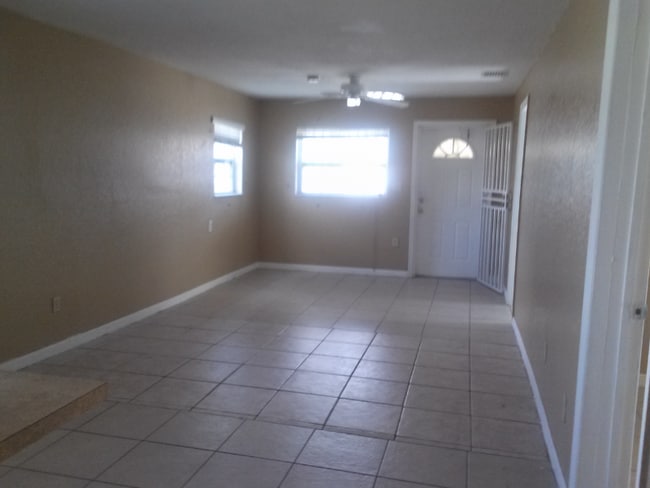 Photo - 2844 NW 22nd Ct
