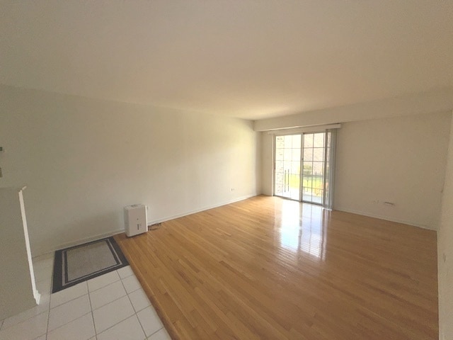Photo - 1621 N Windsor Dr Unit 214