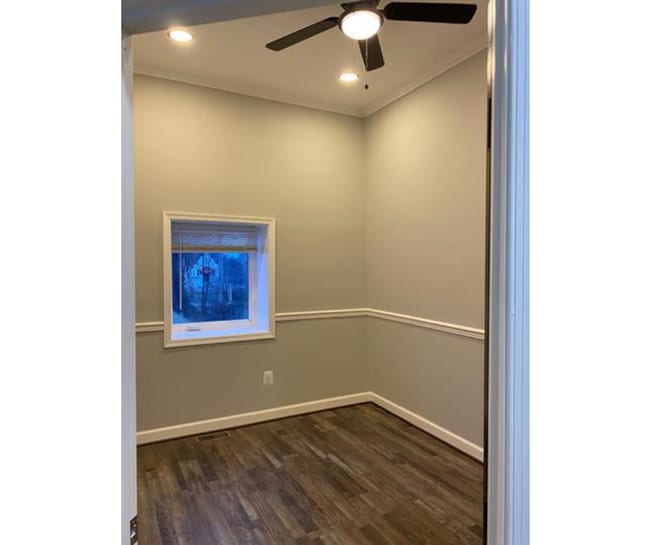 833 N Fulton Ave Unit 3A Available $550 3A