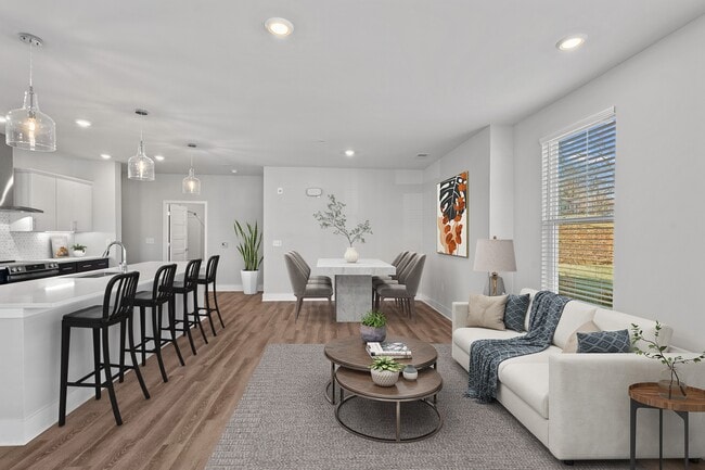 Photo - Hawthorne at Holbrook