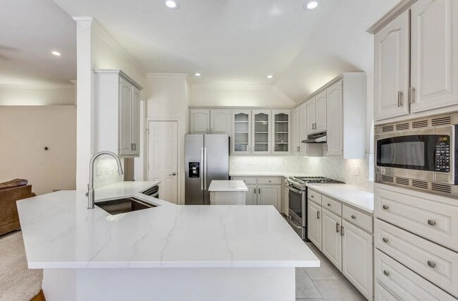 Photo - 5929 La Cumbre Dr