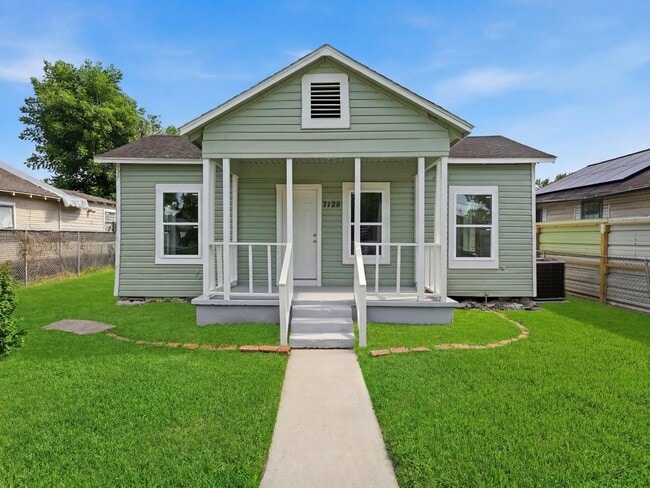 Building Photo - 7128 Avenue K