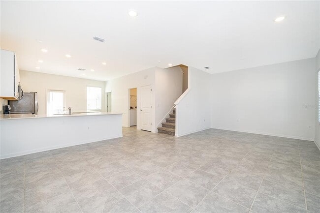 Photo - 6092 PEACEFUL Pky