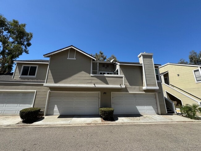Building Photo - Stunning 2Bd/2Ba Home in Yorba Linda!