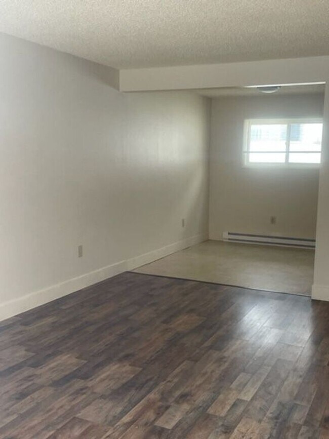 1502 Ernest Ave Unit 6