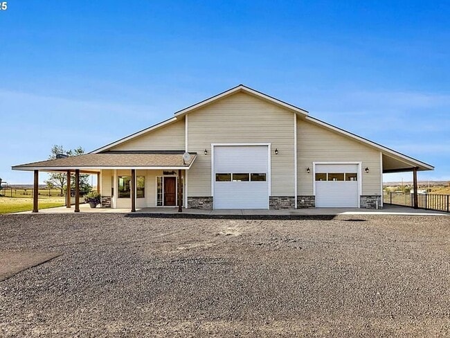 Photo - LUXURY FURNISHED ADU FOR RENT – 915 Sq. Ft. Private Retreat