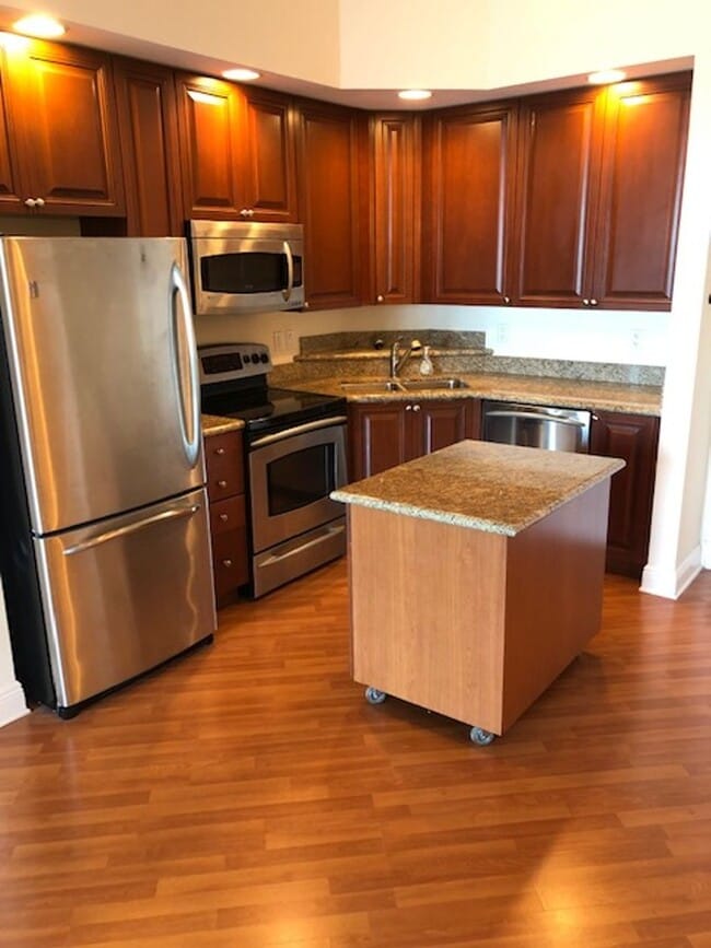 Photo - Beautiful Riverfront Living at Alta Mar – Unit 710