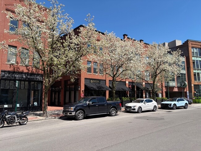 Photo - 133 Walton St