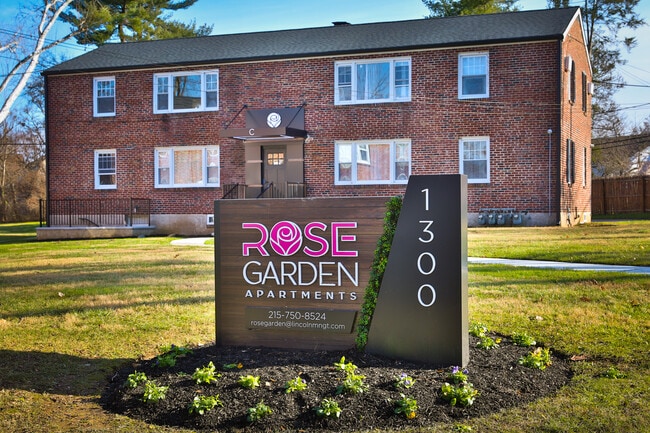 Photo - Rose Garden Apartments