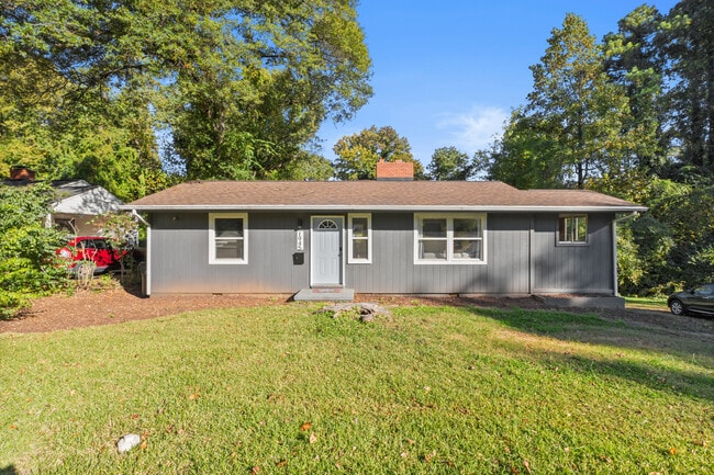 Photo - 1945 Camp Greene St