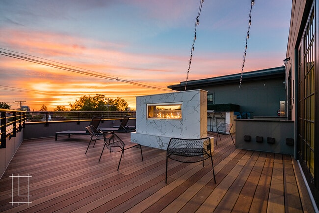 Photo - 4th Crossing