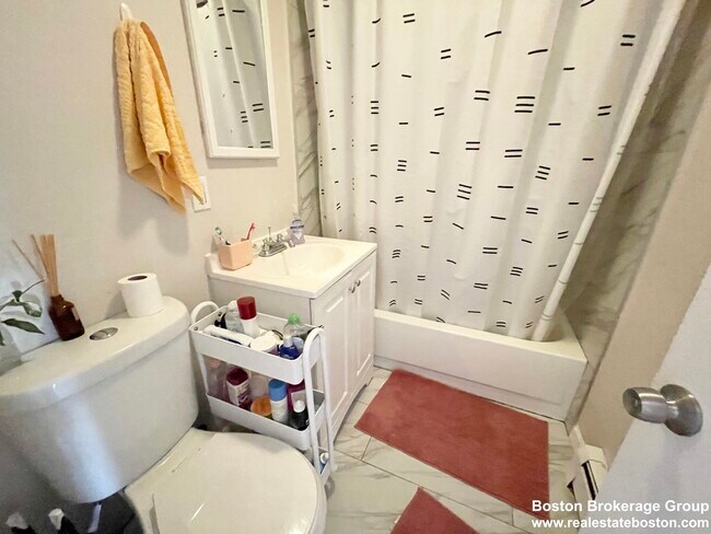 Photo - 1576 Tremont St Unit 3