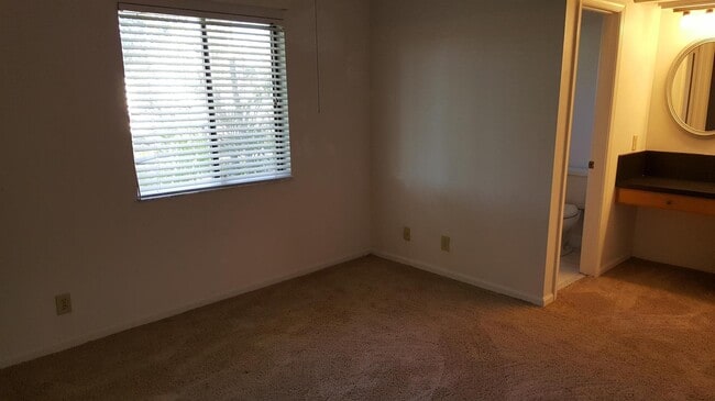 Photo - 11868 Sturbridge Ln
